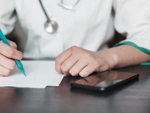 Cinco vantagens de prescrever Cannabis medicinal